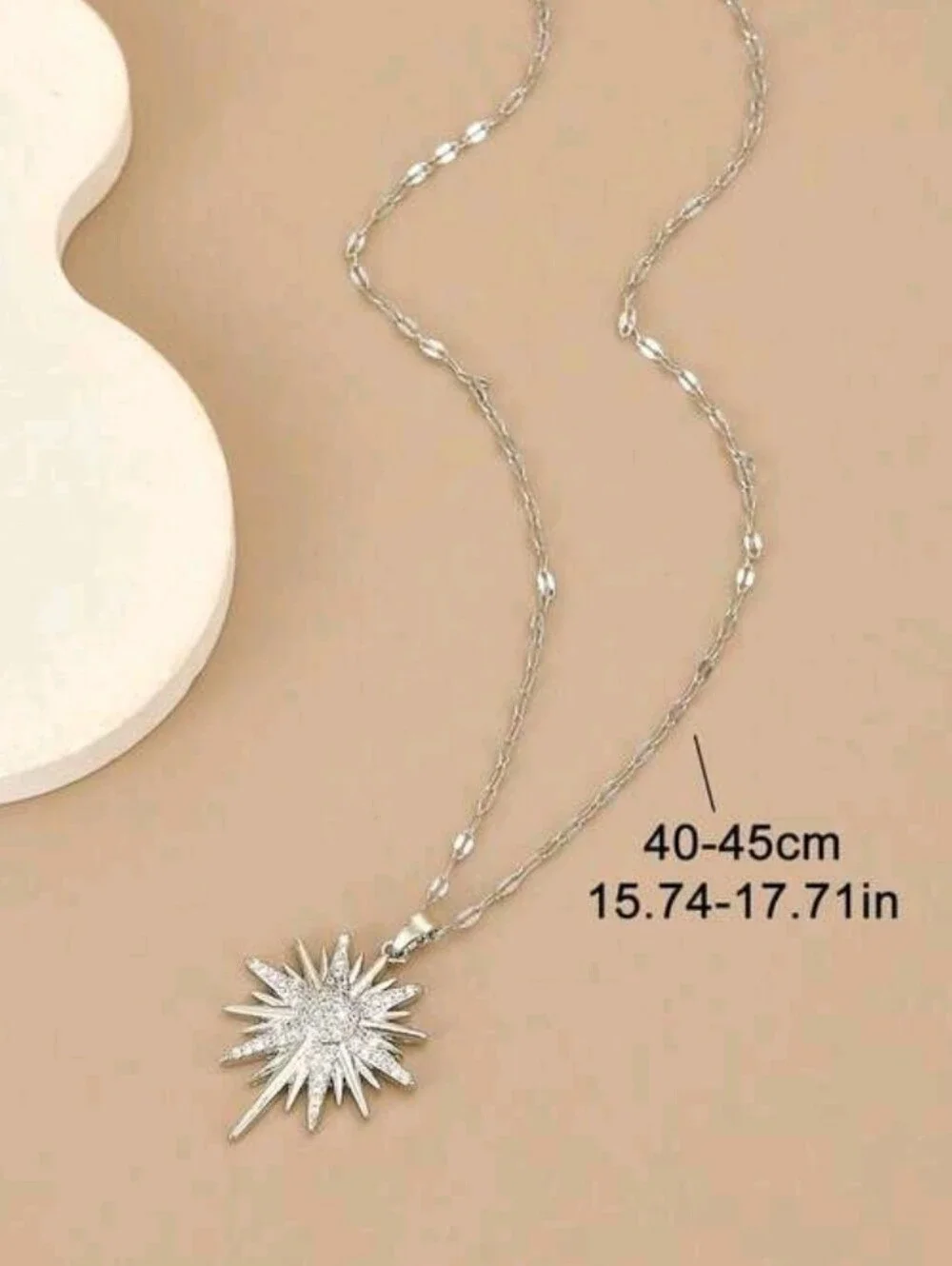 BRAND NEW ** Silver Starburst Pendant Necklace